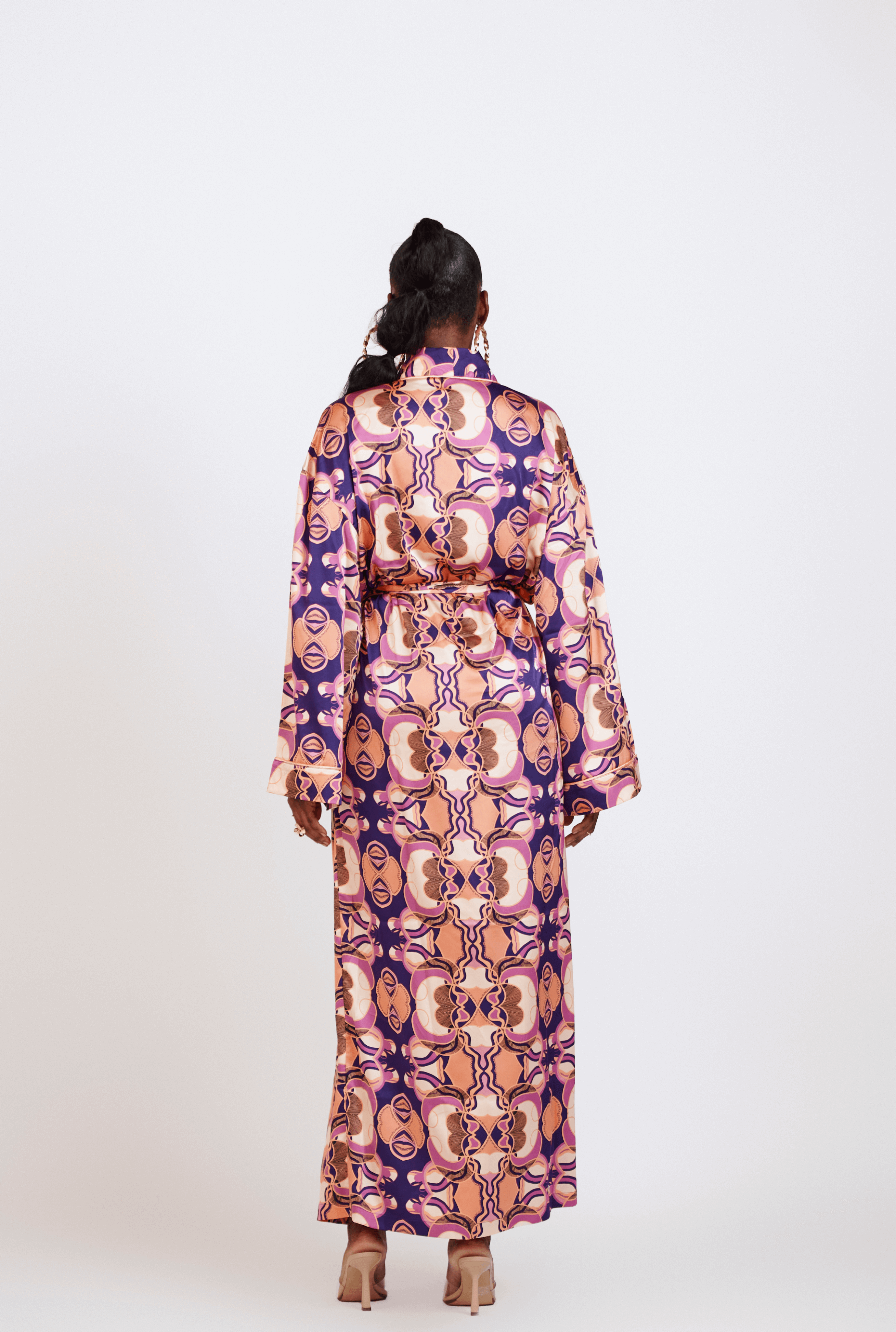 ỌLỌLA PURPLE GEOMETRIC SATIN ROBE