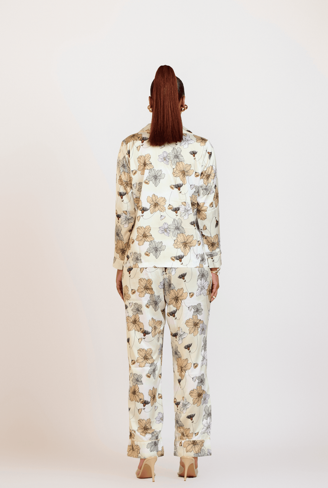 ÌRÚWÉ CREAM FLORAL SATIN PAJAMAS