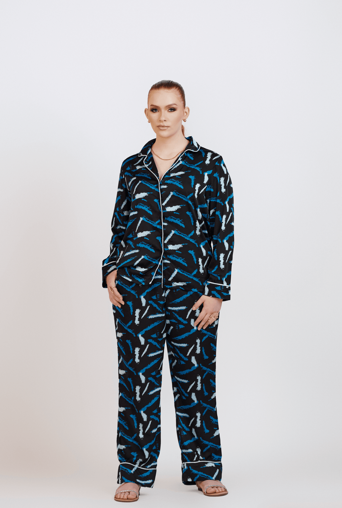 ÌTÙNÚ BLUE ABSTRACT PRINT SATIN PAJAMAS